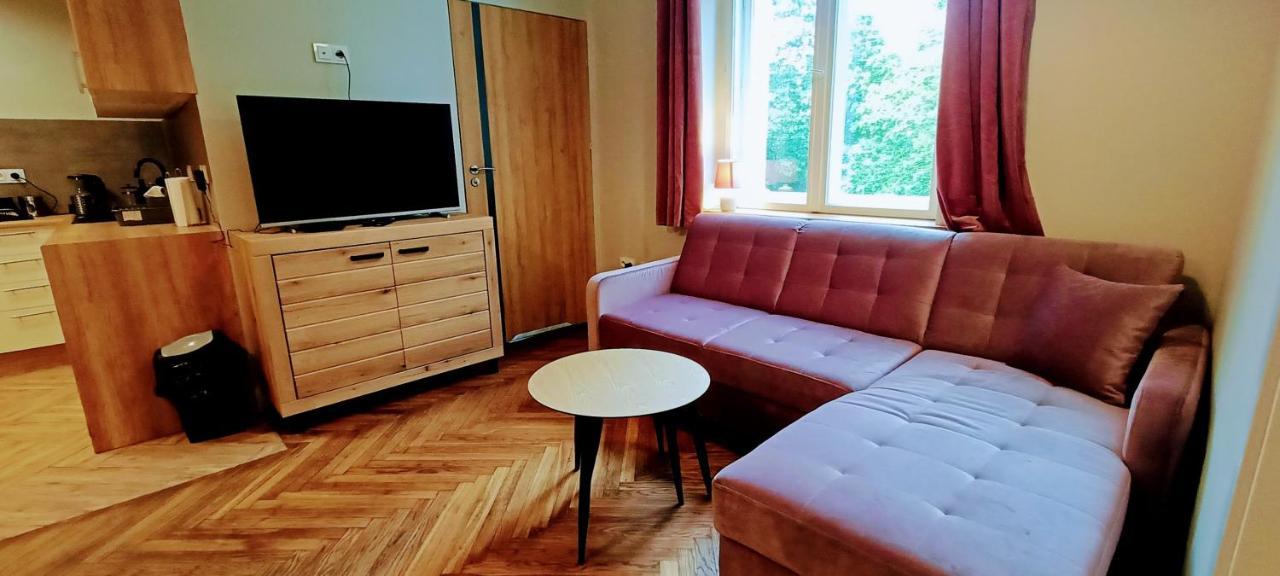 Drzewna Apartamenty - Wroclawska Zielona Góra Exteriör bild