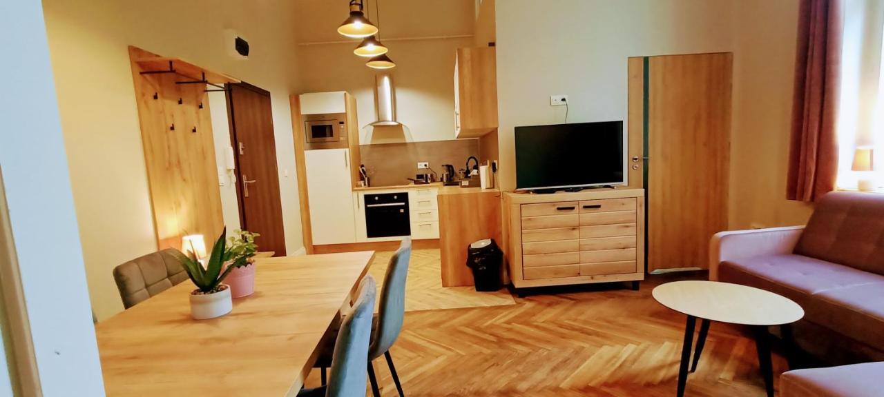 Drzewna Apartamenty - Wroclawska Zielona Góra Exteriör bild